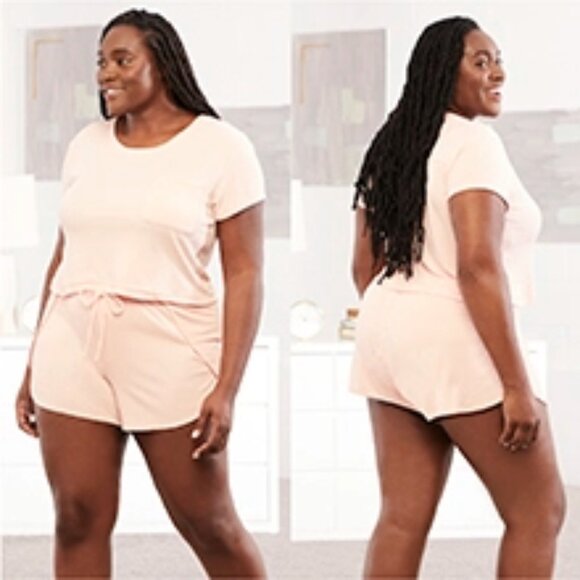 Depend Women's Disposable Underwear XL 30 Count - Picture 9 of 9